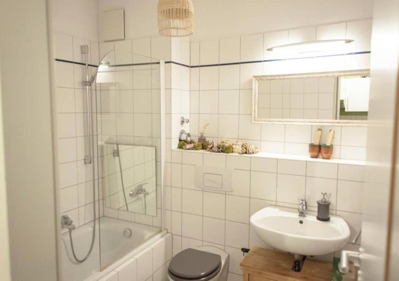 Suiteable Living - Modern, Zentral, Balkon, Netflix *