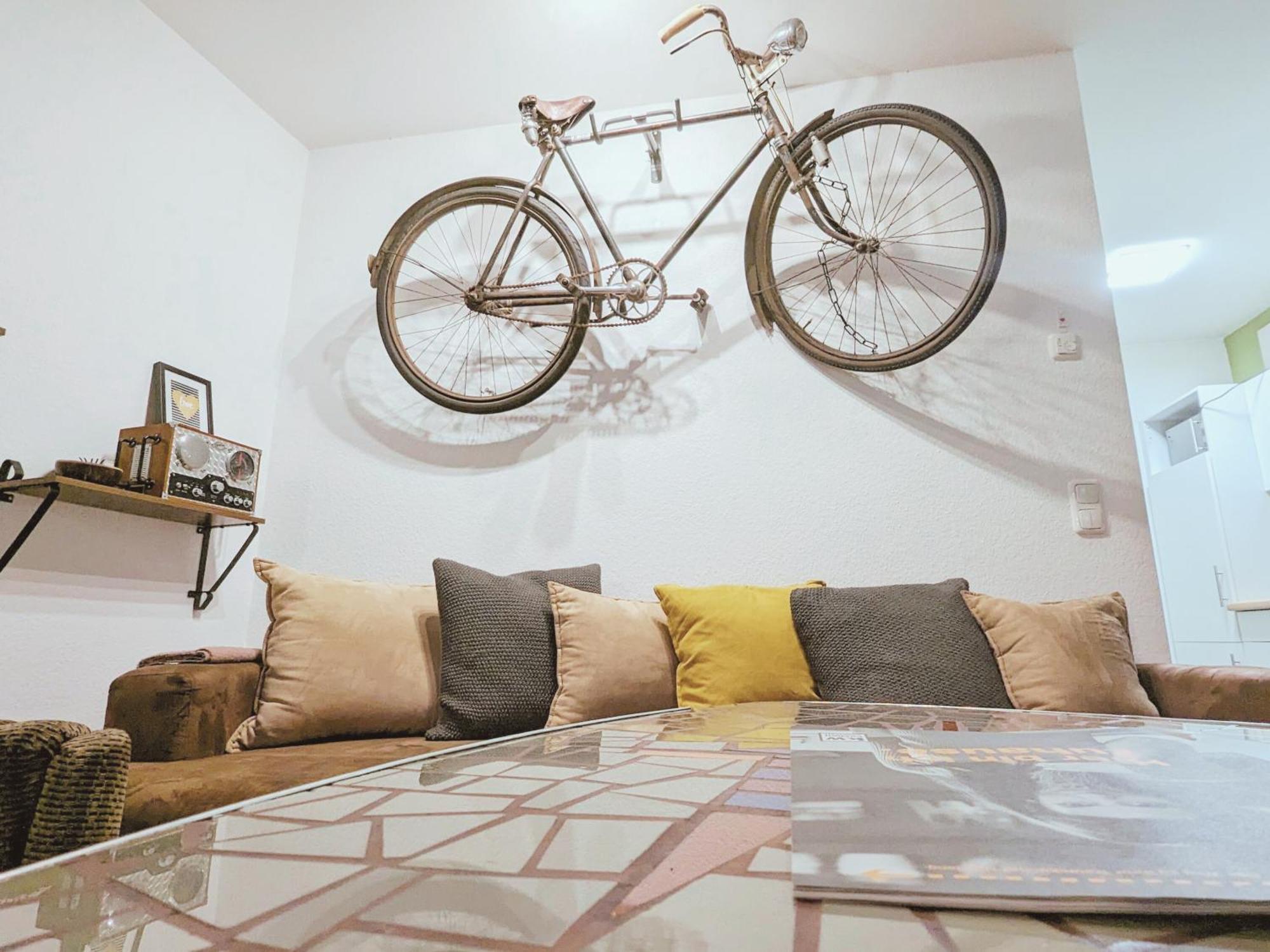 Apartment Suiteable Living - Modern, Zentral, Balkon, Netflix